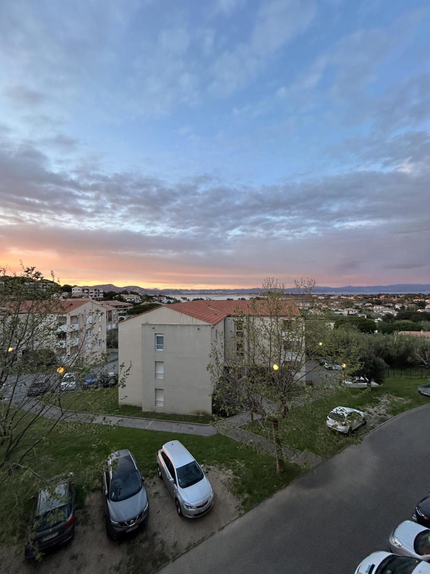 Superbe Duplex Refait A Neuf ! Lejlighed Hyères Eksteriør billede